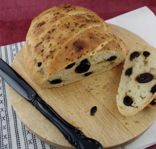 No-knead olive oil bread with olives