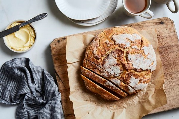 No-knead sourdough bread 