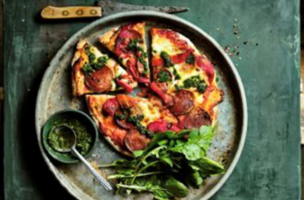 No-knead spicy soppressata pizza