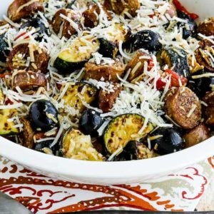 No-pasta low-carb salad with zucchini, Italian sausage, red pepper, and olives