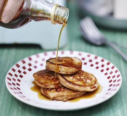 No-weigh cinnamon & yogurt pancakes 
