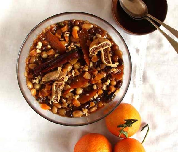 Noah’s pudding (Eşûra)