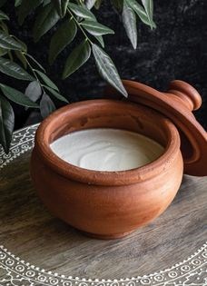 Nondairy yogurt