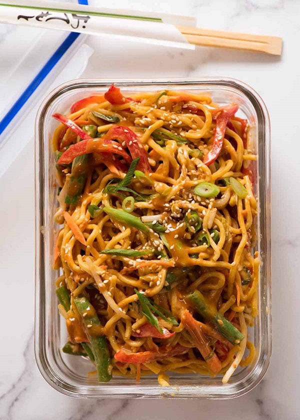 Noodle salad with sesame peanut dressing 