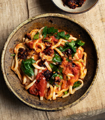 Noodles, chilli tomato sauce