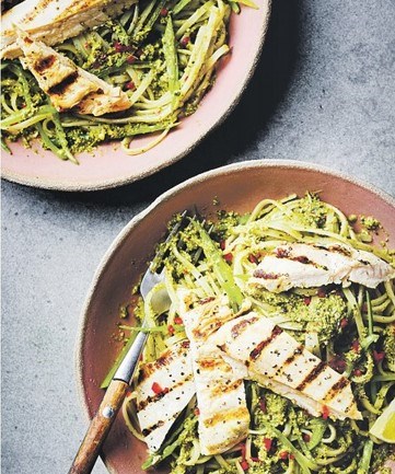 Noodles with Thai basil, lime, coconut & griddled chicken