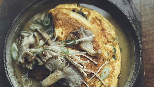 Nori omelette with miso mushroom broth