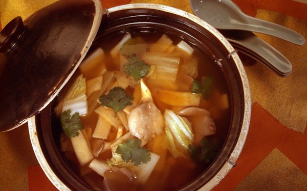 Northern Thai sour curry soup 