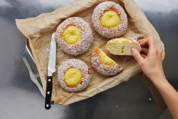 Norwegian custard buns (Skolebrød)