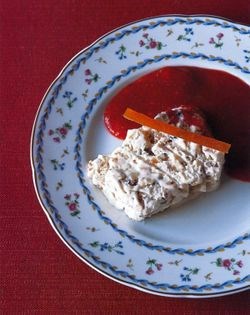 Nougat and honey ice cream (Nougat glacé au miel)