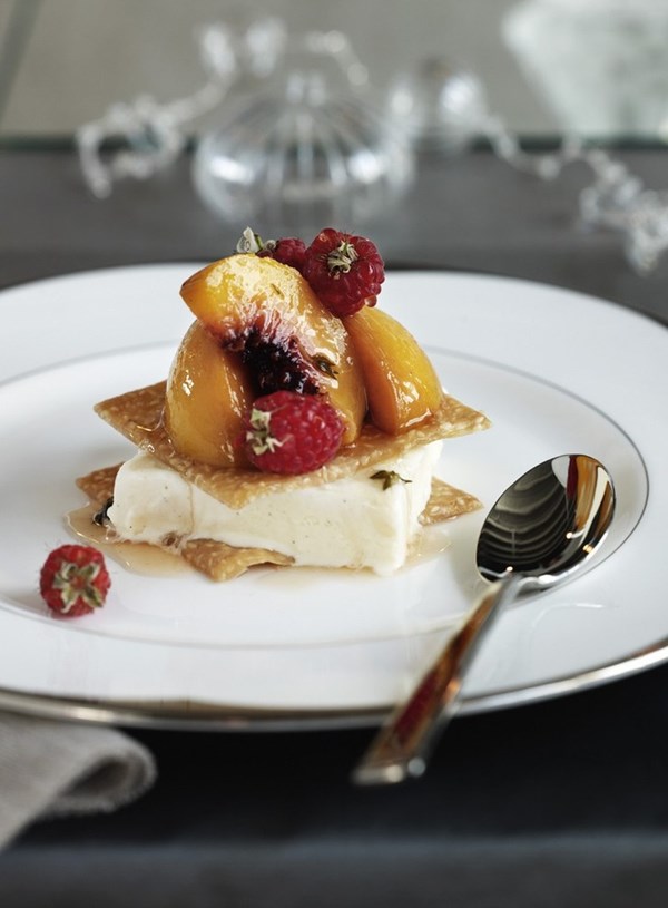 Nougat sesame biscuits with honey roasted peaches