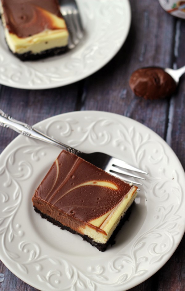 Nutella cheesecake swirl bars