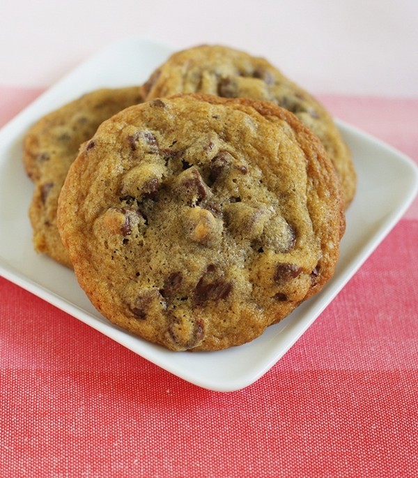 Nutella stuffed chocolate chip cookies