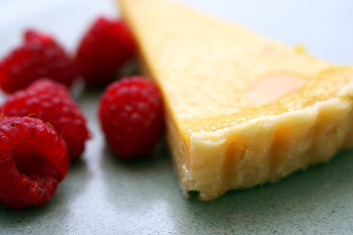 Nutmeg-maple cream pie