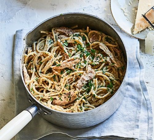 Nutty chicken and lemon spaghetti