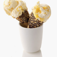 Nutty lemon curd 'cornettos'
