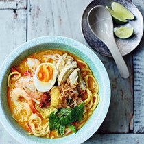 Nyonya curry laksa