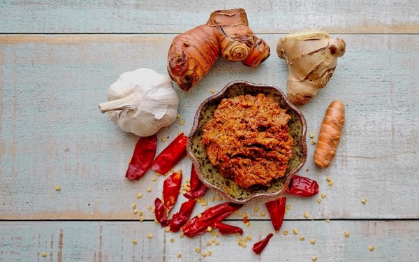 Nyonya curry paste
