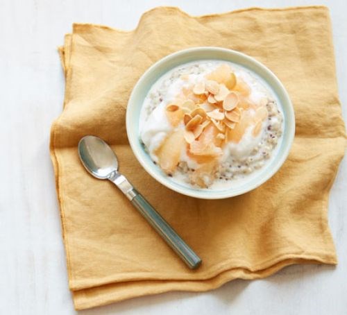 Oat & chia porridge