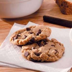 Oatmeal chip cookies