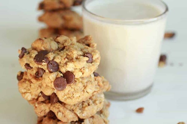 Oatmeal chocolate chip cookies