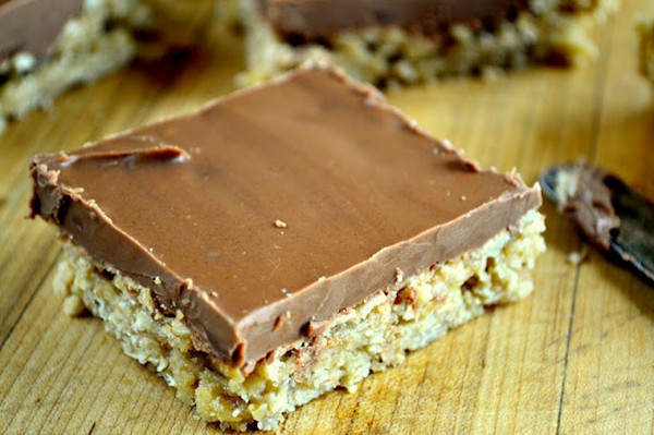 Oatmeal chocolate peanut butter bars