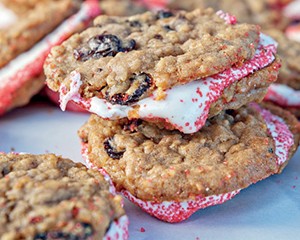Oatmeal cream pies