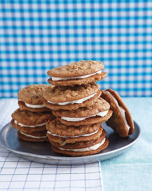 Oatmeal cream pies