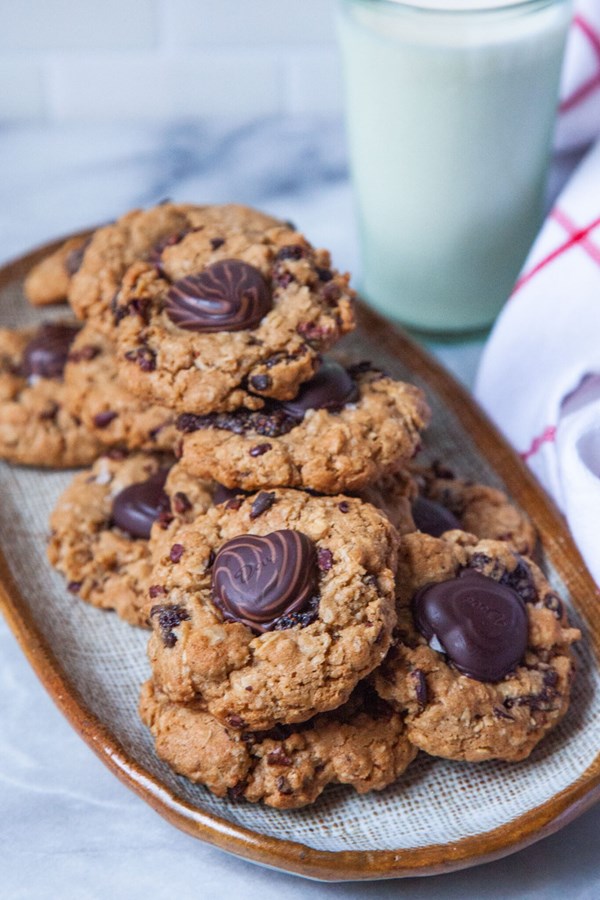 Oatmeal dried strawberry cookies with cacao nibs and a chocolate heart
