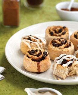 Oatmeal raisin rolls