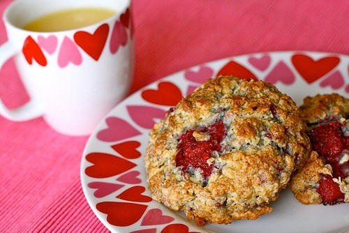 Oatmeal raspberry scones