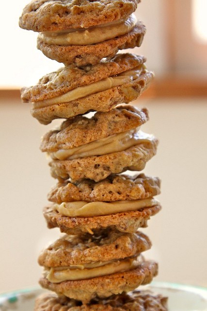 Oatmeal sandwich cookies with creamy peanut butter filling