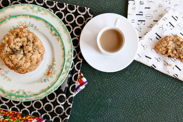 Oatmeal walnut cocoa nib cookies