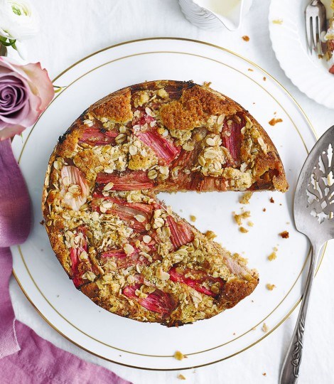 Oaty rhubarb and ginger streusel cake
