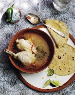 Oaxacan chicken soup (Caldo de fandango del valle)