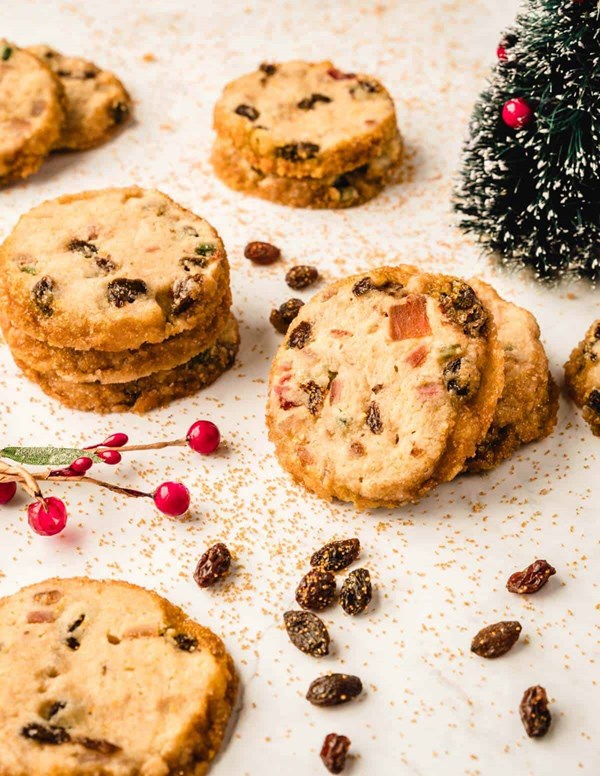 Ode-to-panettone cookies [Kimberlee Ho]