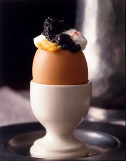 Oeufs au caviar