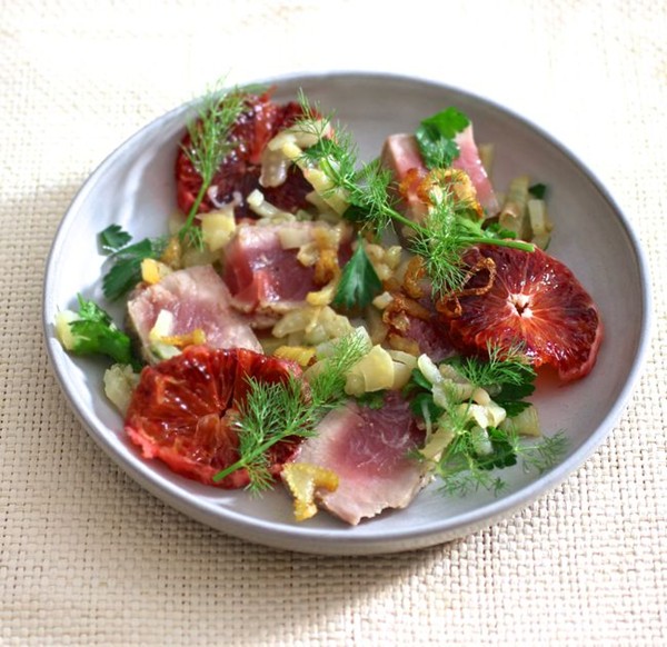 Oil-poached tuna with fennel and orange