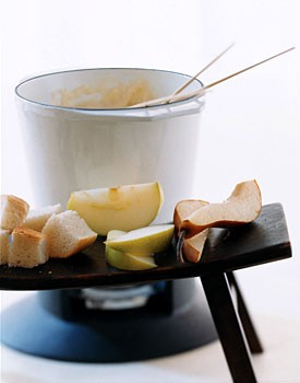 Oka cheese fondue