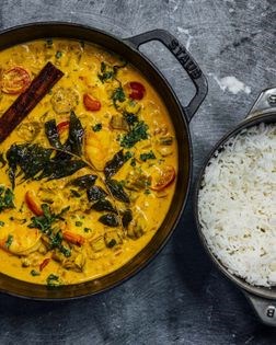 Okra & shrimp coconut curry