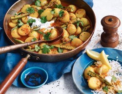 Okra and potato curry