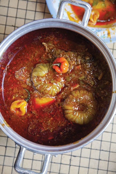 Okra and seafood stew (Soupoukandia)