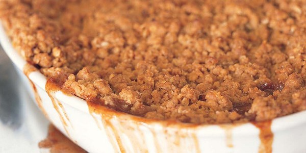 Old-fashioned apple crisp