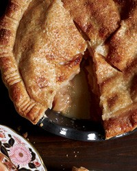Old-fashioned apple pie