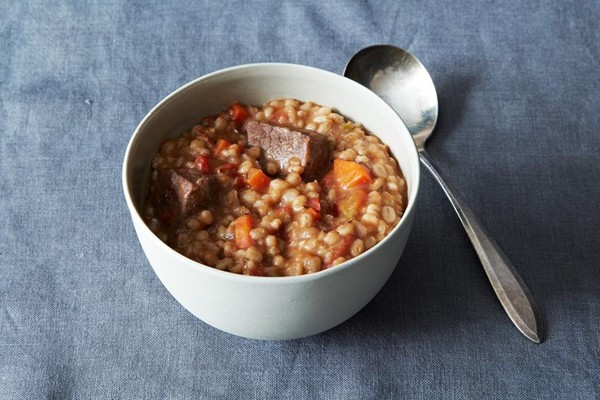 Old-fashioned beef and barley soup