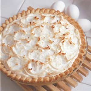Old-fashioned coconut pie
