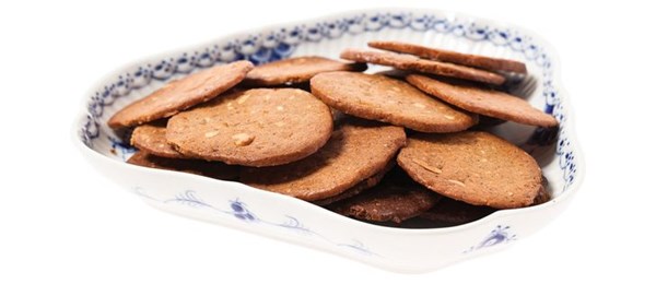 Old-fashioned crispy spice cookies