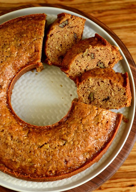 Old fashioned oatmeal pecan cake