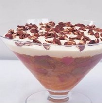 Old-fashioned rhubarb trifle