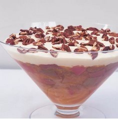 Old-fashioned rhubarb trifle